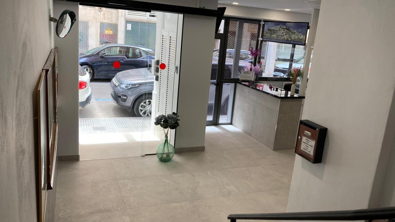 Hostal Las Nieves Ibiza Town Ngoại thất bức ảnh