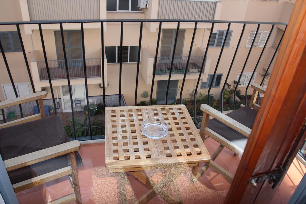 Hostal Las Nieves Ibiza Town Ngoại thất bức ảnh