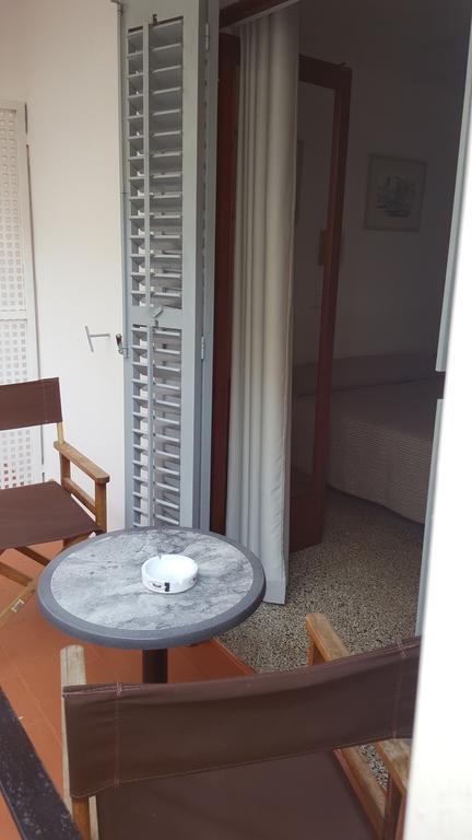 Hostal Las Nieves Ibiza Town Ngoại thất bức ảnh