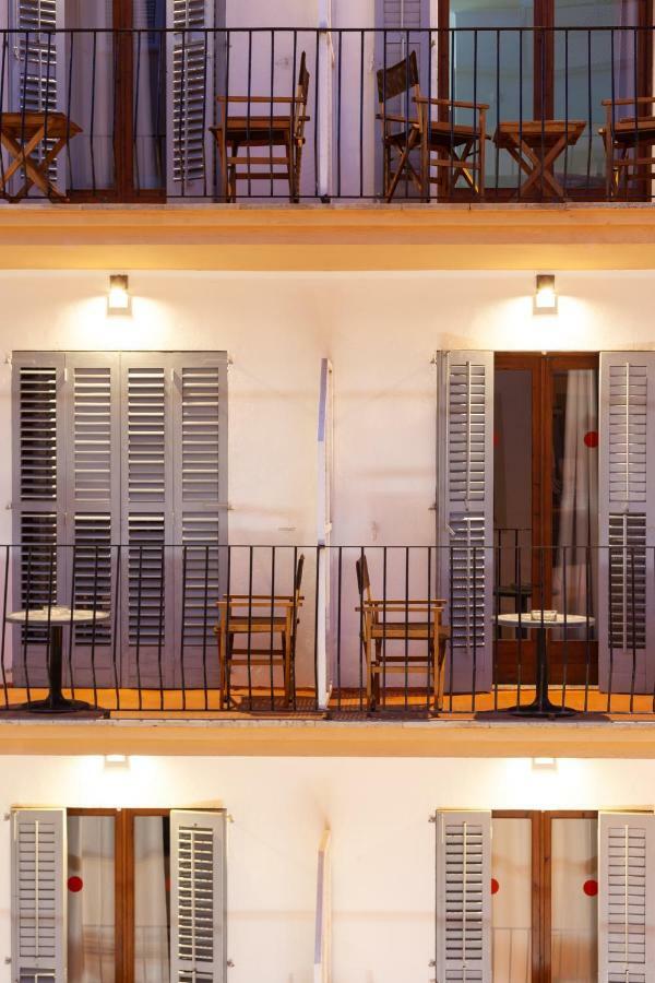 Hostal Las Nieves Ibiza Town Ngoại thất bức ảnh